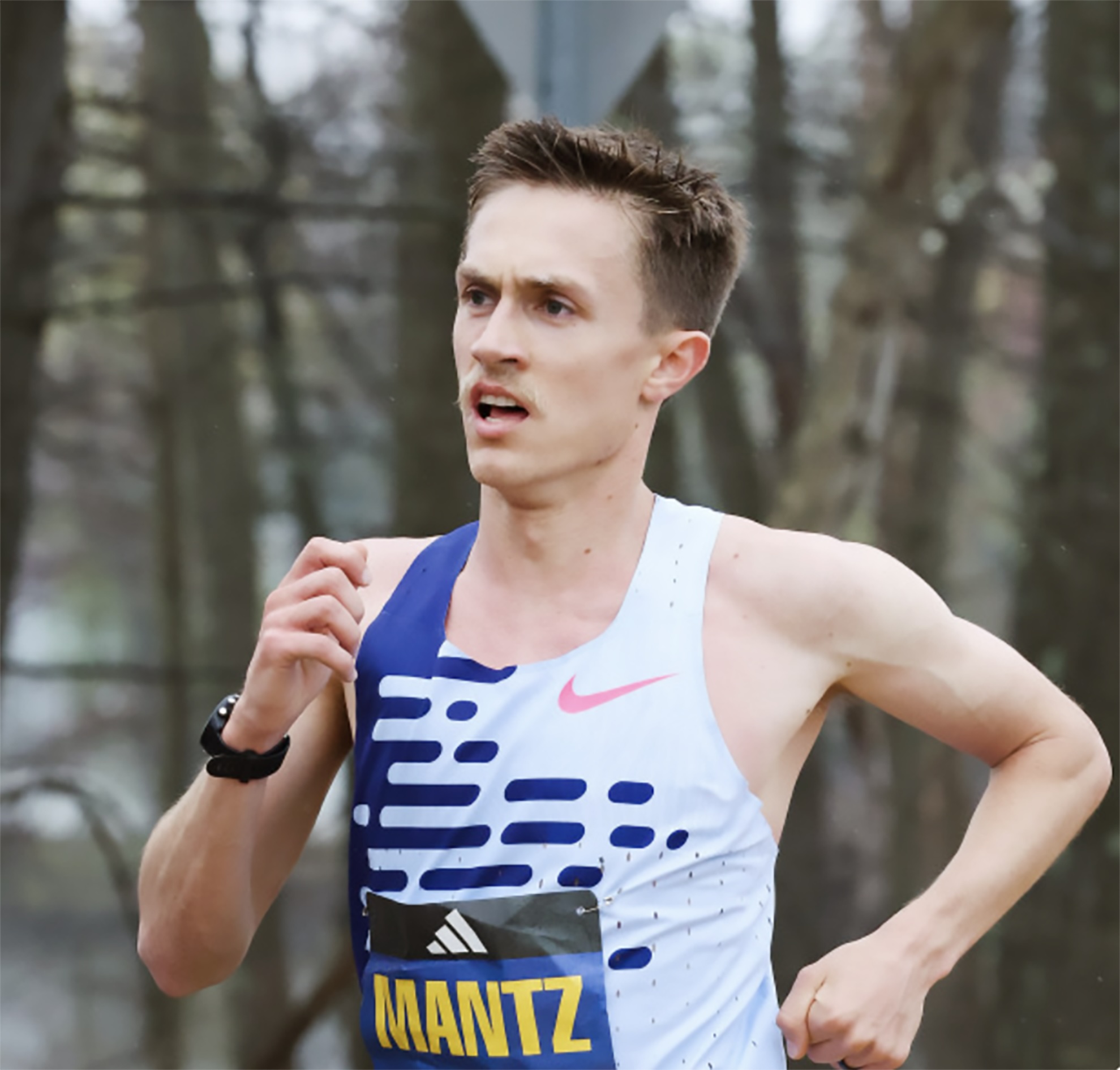 Olympic runner has many local ties | San Juan Record